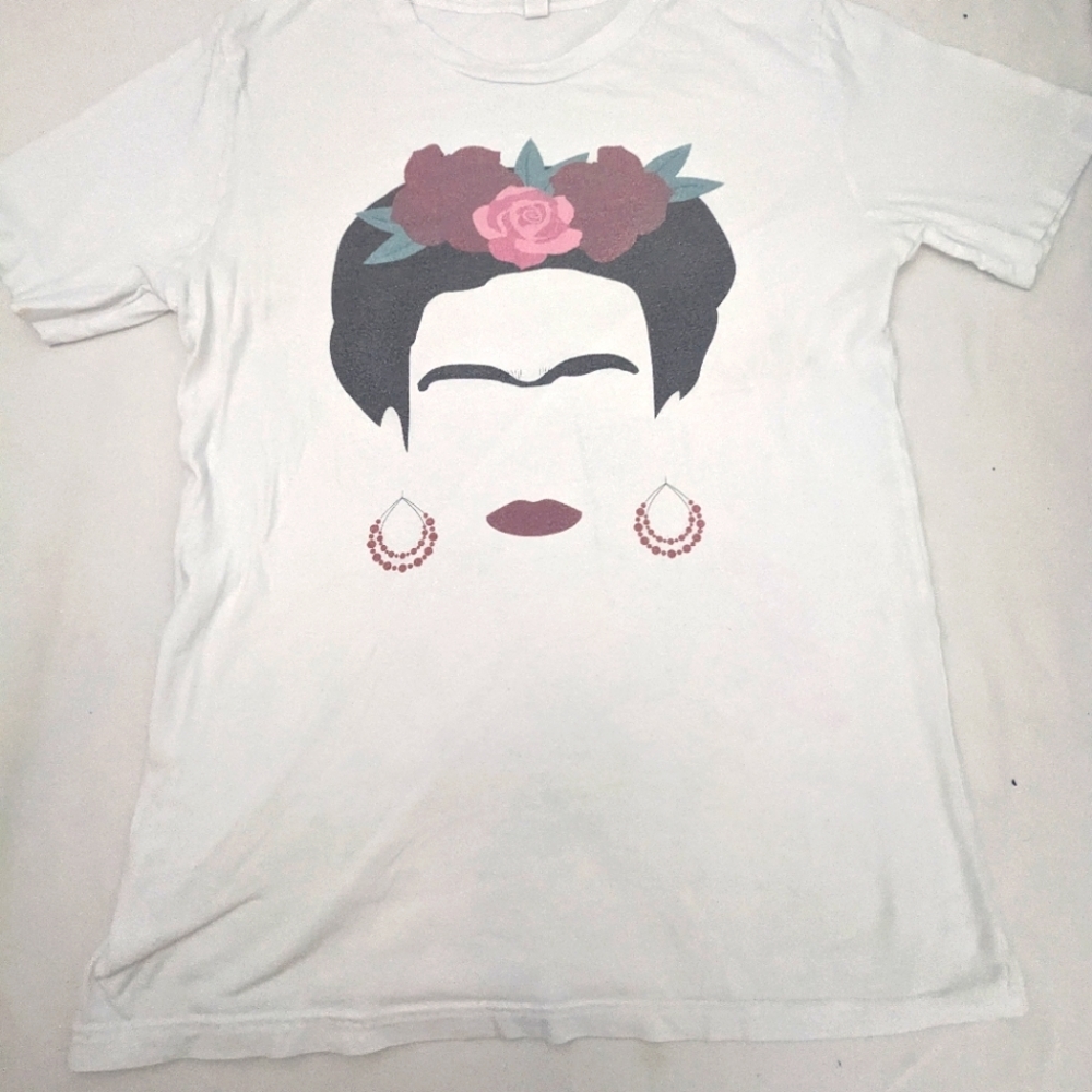 Frida Kahlo KA4 Lovely Silhouette  with Flowers 🌼 n her Hair Medium